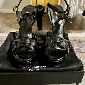 BLACK PATENT YSL TRIBUTE-EUC!!